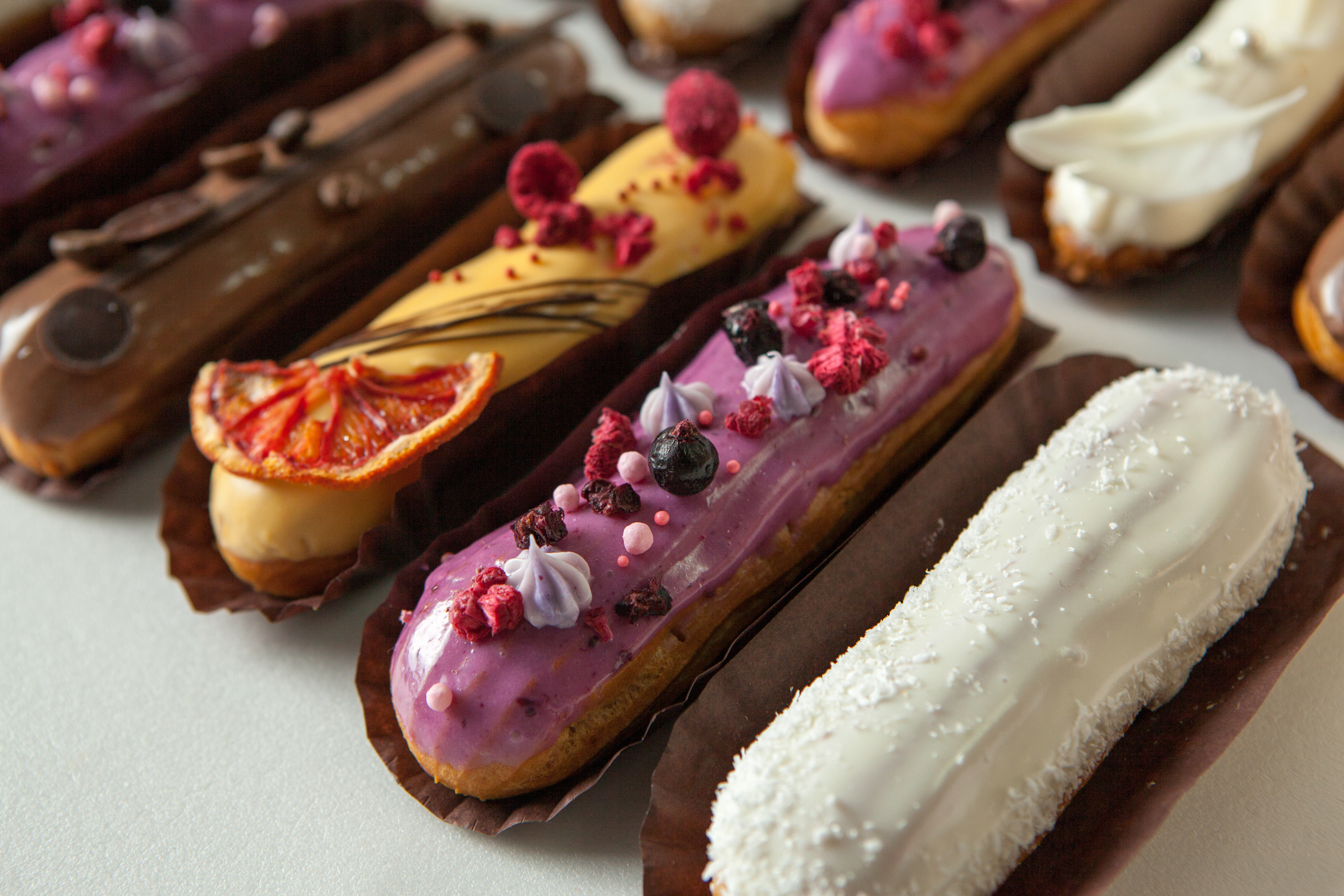 eclair-dans-des-caissettes-plissées-marron